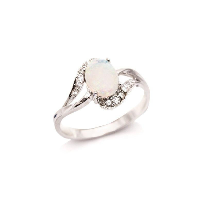 Anello opale ovale e zirconio, per portare con te l'essenza della natura — foto 1