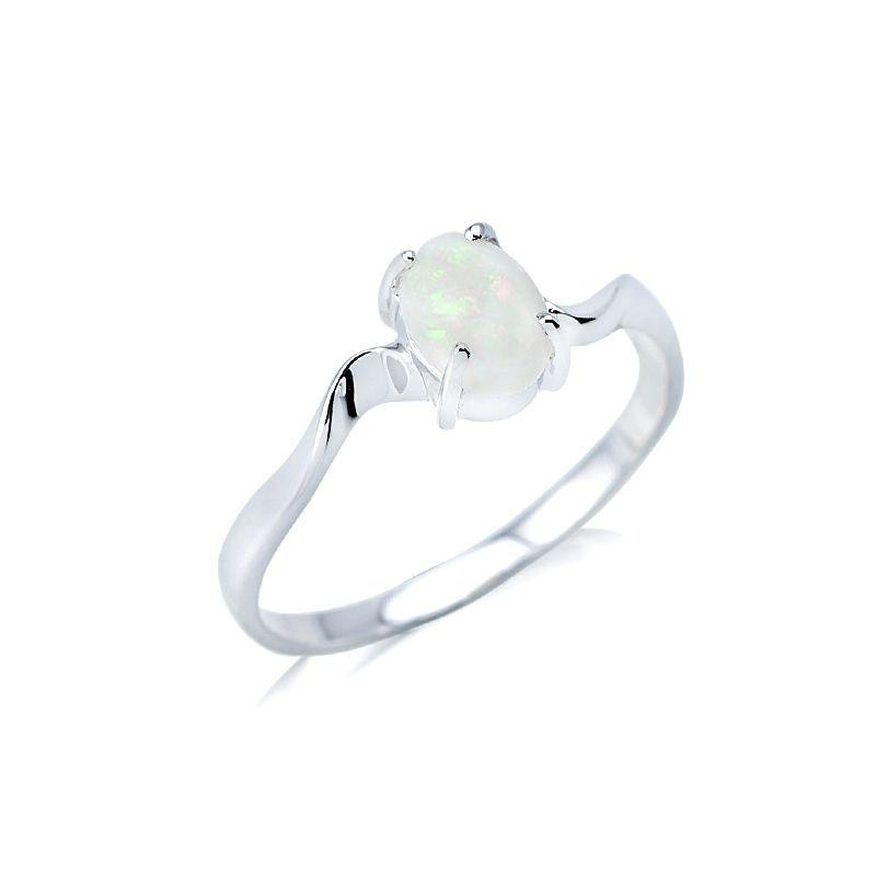 Anello opale bianco australiano ovale, per custodire il tuo spirito libero — foto 1
