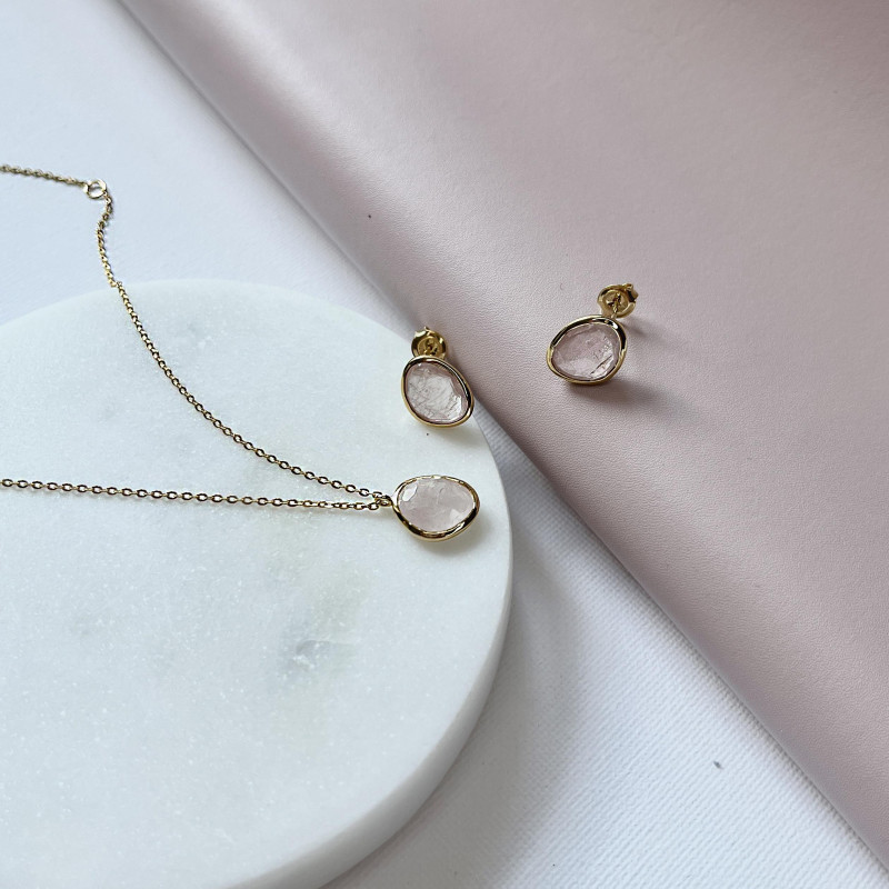 Orecchini in argento 925 dorato con quarzo rosa naturale, per ricordare il tuo cuore — foto 3