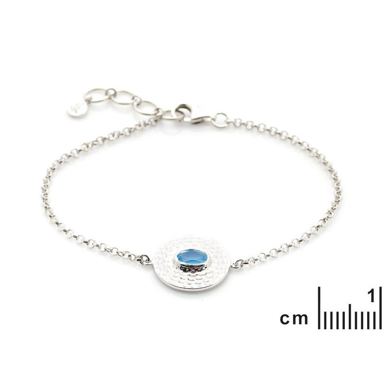 Bracciale in argento rodiato con calcedonio blu ovale, per custodire serenità — foto 2