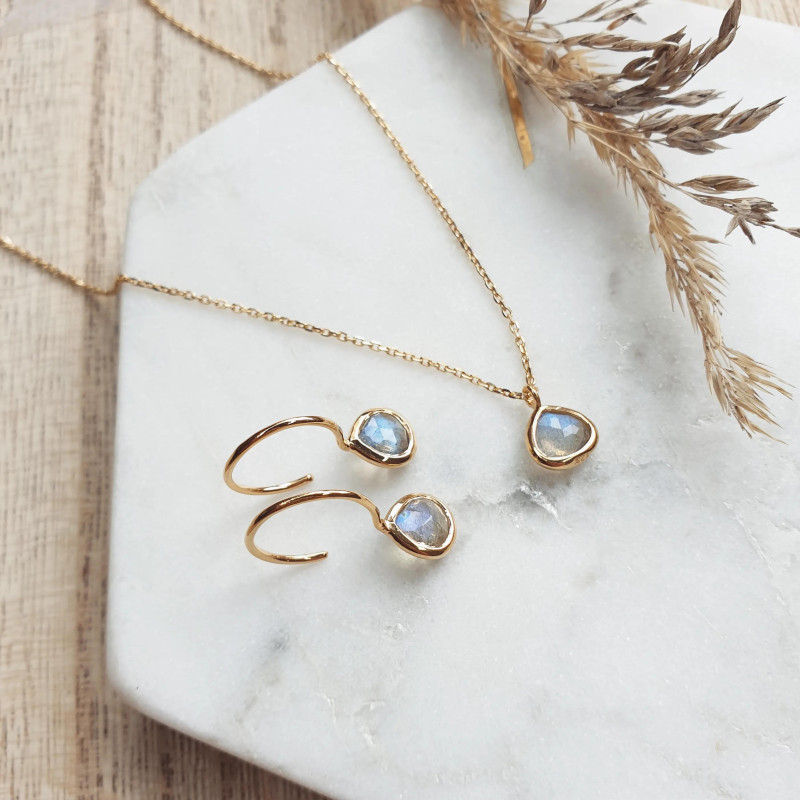 Collana cuore in argento dorato 925 con labradorite, per custodire l'amore che ti guida — foto 4