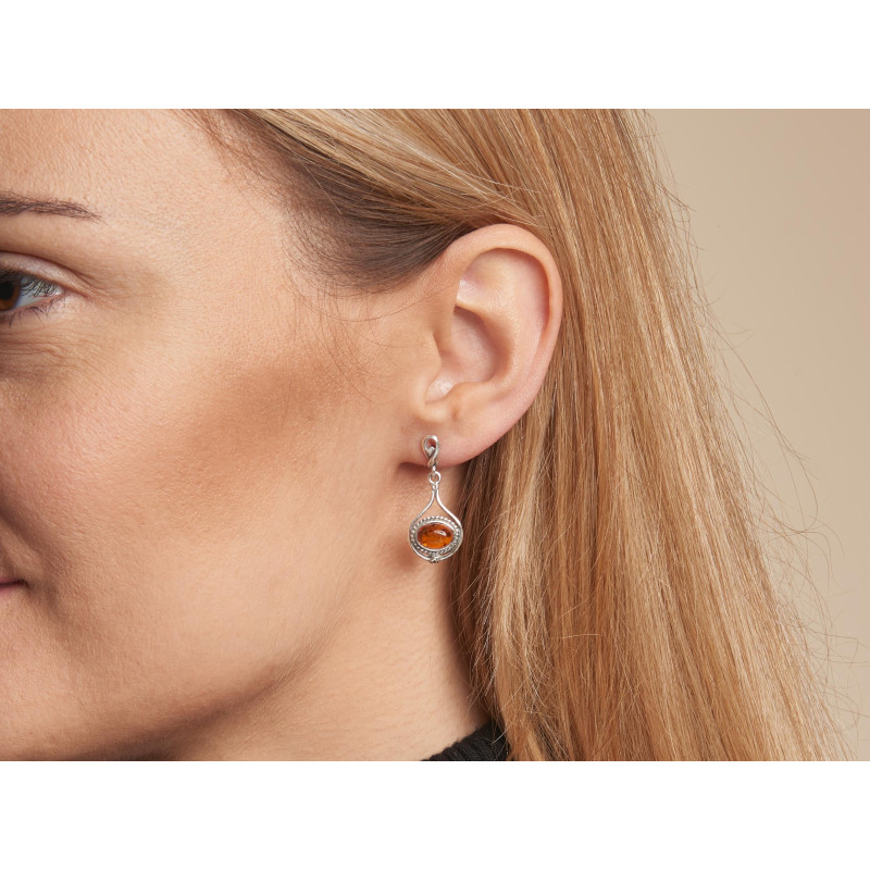 Orecchini pendenti con ambra naturale cognac e argento antico per un tocco elegante e raffinato — foto 3
