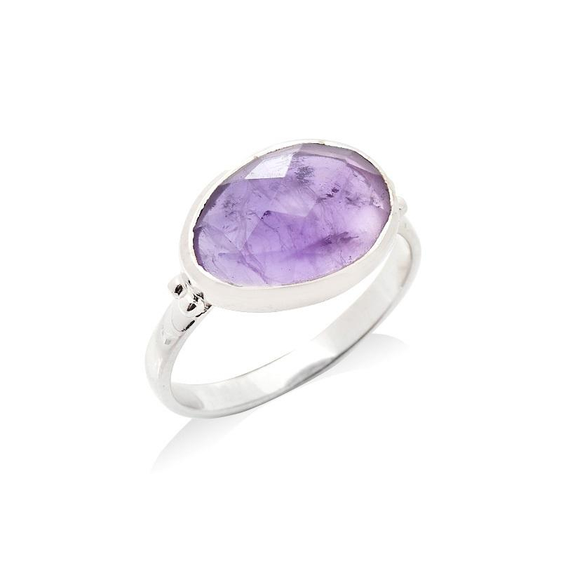 Anello ametista viola, per incarnare la passione — foto 1