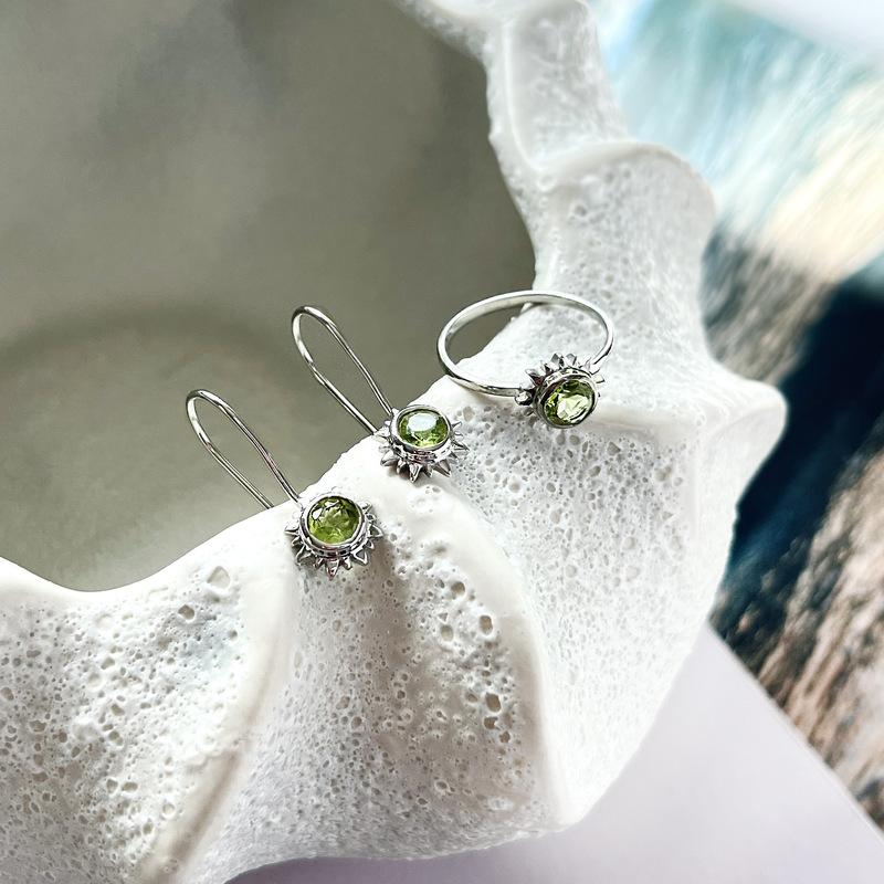 Orecchini peridoto verde, ricordo da tenere stretto — foto 3