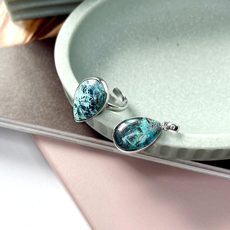Orecchini Shattuckite Blu, Per portare il mistero — foto 3