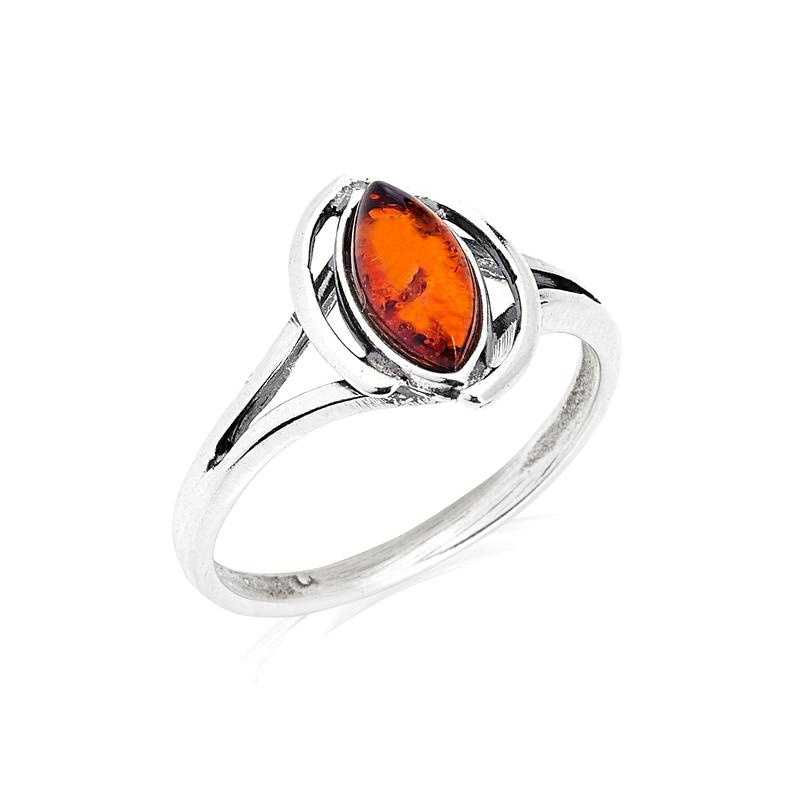 Anello ambra cognac, per racchiudere il mare nella mano — foto 1