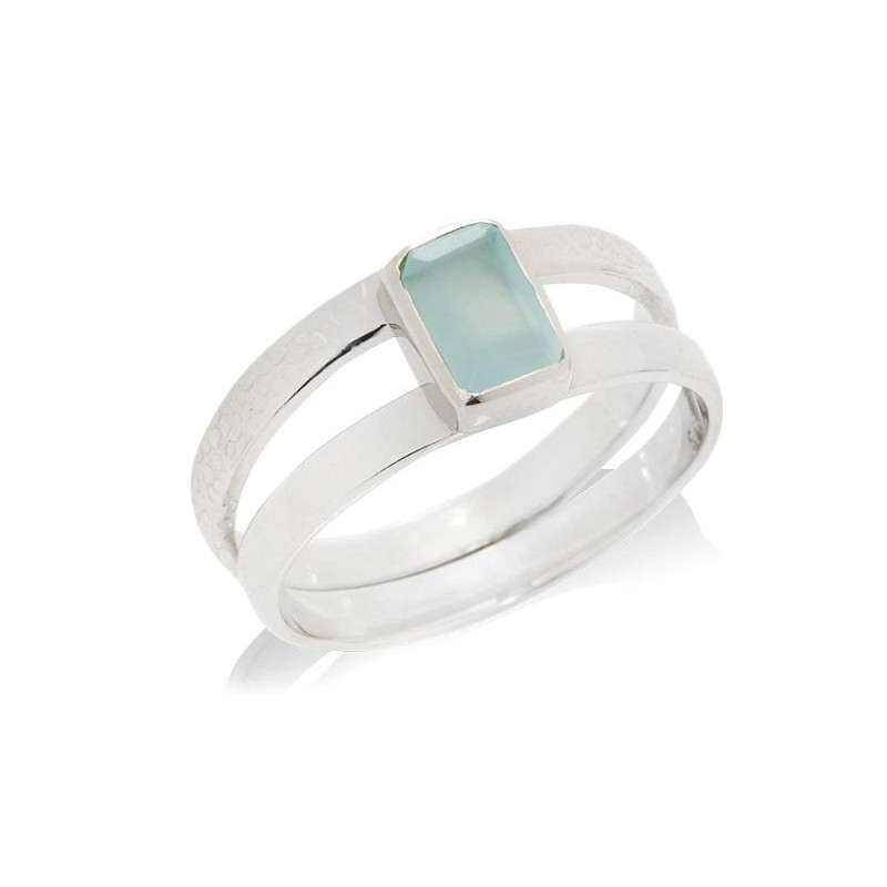 Anello con calcedonio blu naturale, per custodire i tuoi sogni, in argento 925 rodiato — foto 1