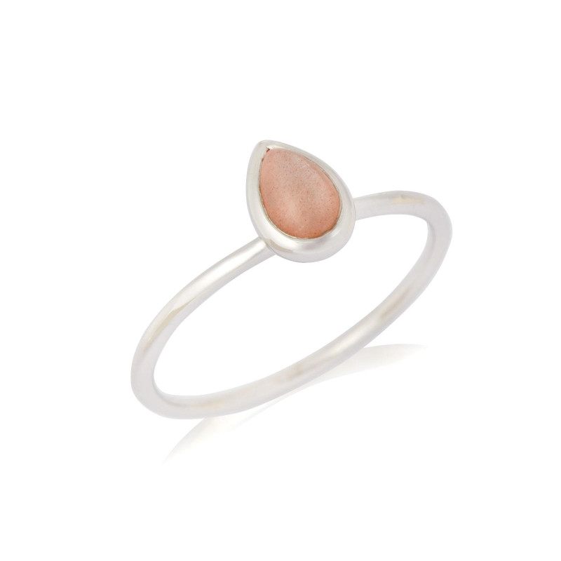 Anello con pietra lunare rosa, per illuminare il tuo cammino — foto 1
