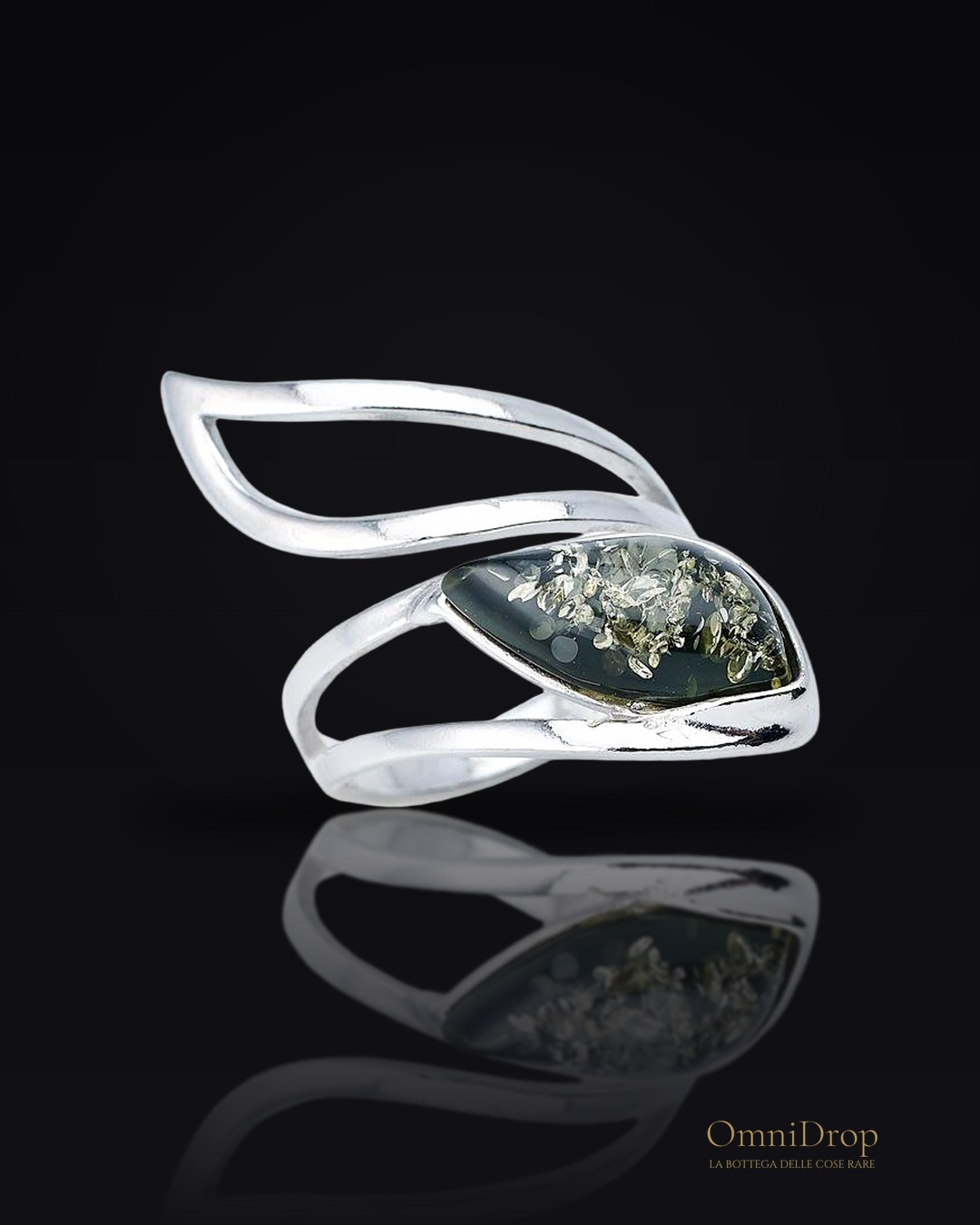 Anello ambra verde Baltico, per condividere i tuoi viaggi