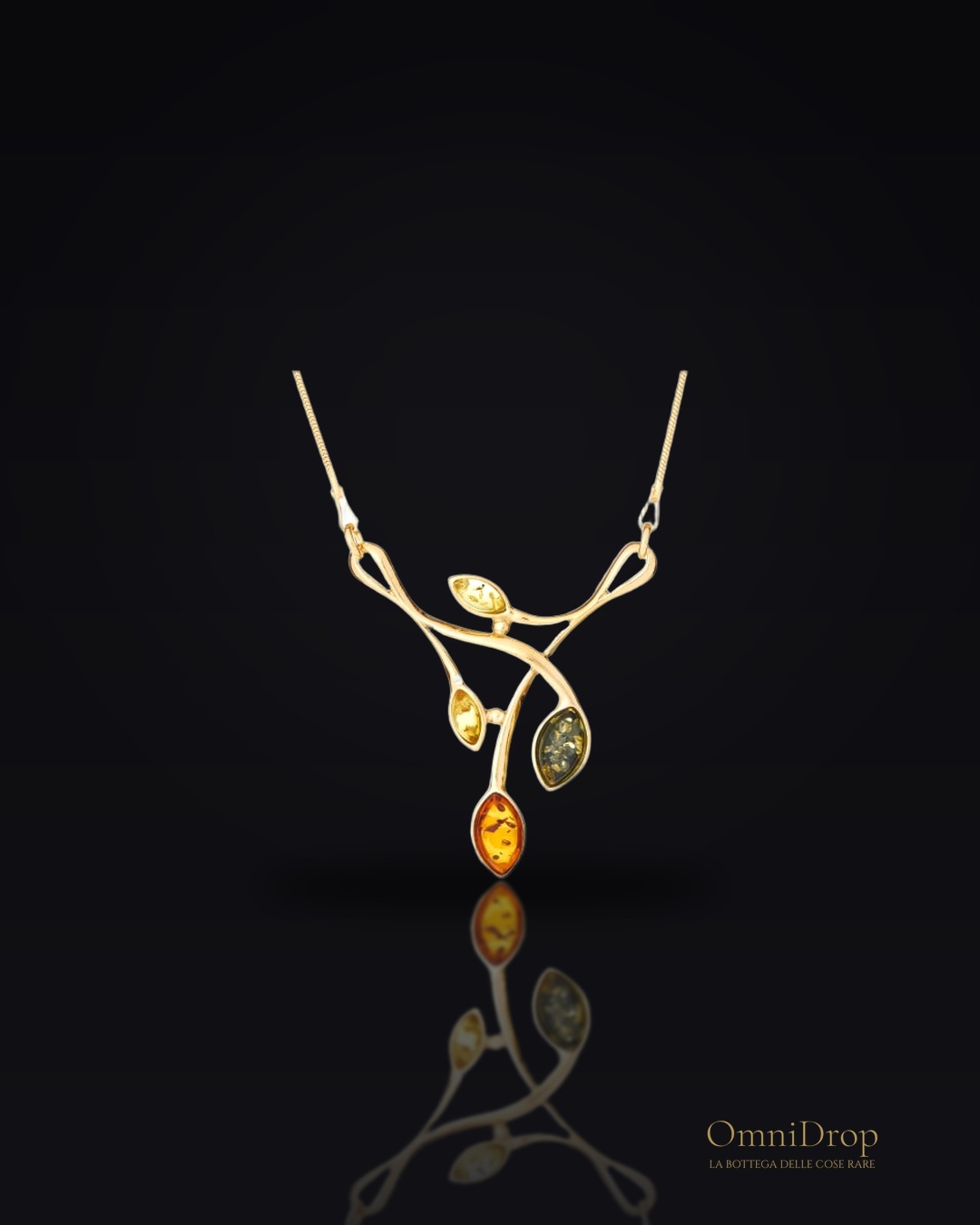 Collana in argento dorato con ambra multicolore, per celebrare la tua luce interiore