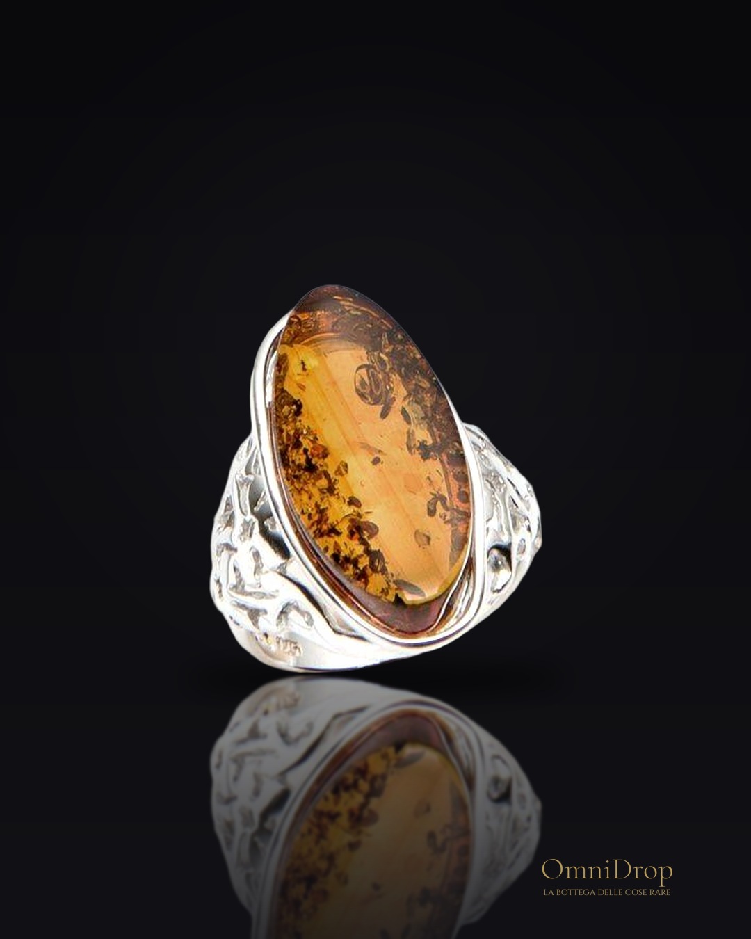 Anello pietra ambra cognac, per preservare i ricordi
