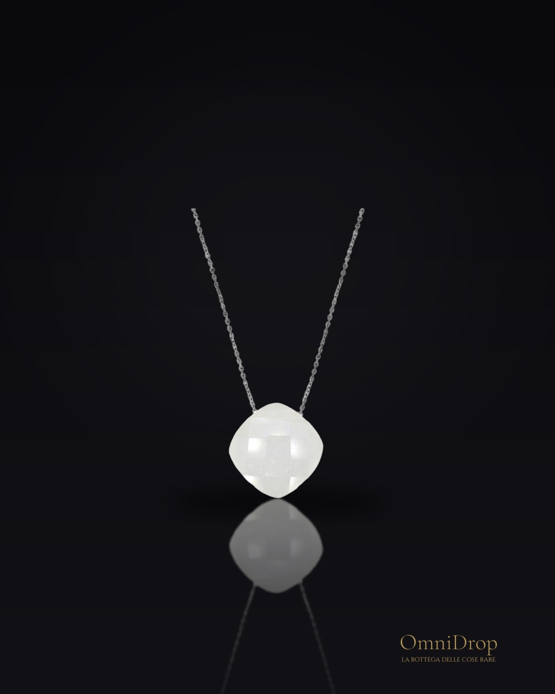 Collana pietra lunare, per evocare i sogni