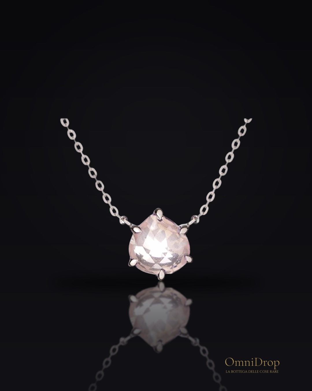 Collana cuore quarzo rosa, per portare l'amore dentro te
