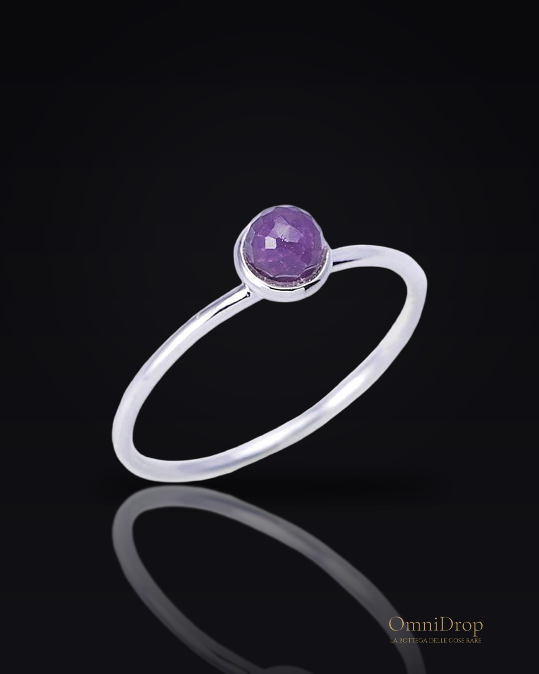 Anello ametista viola, per racchiudere l'essenza
