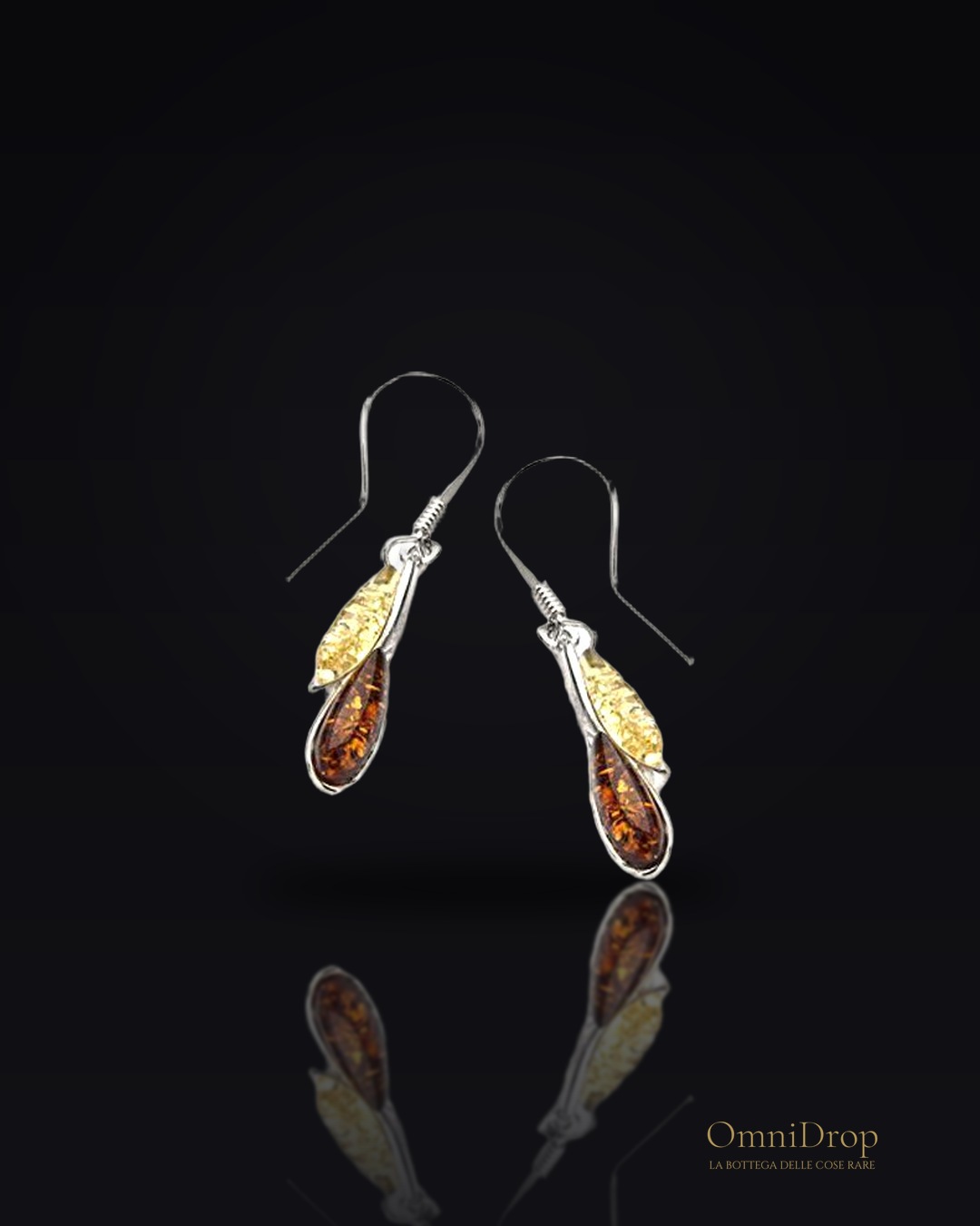 Orecchini in ambra baltica multicolore goccia, argento rodiato 925, 0,7x2,7 cm